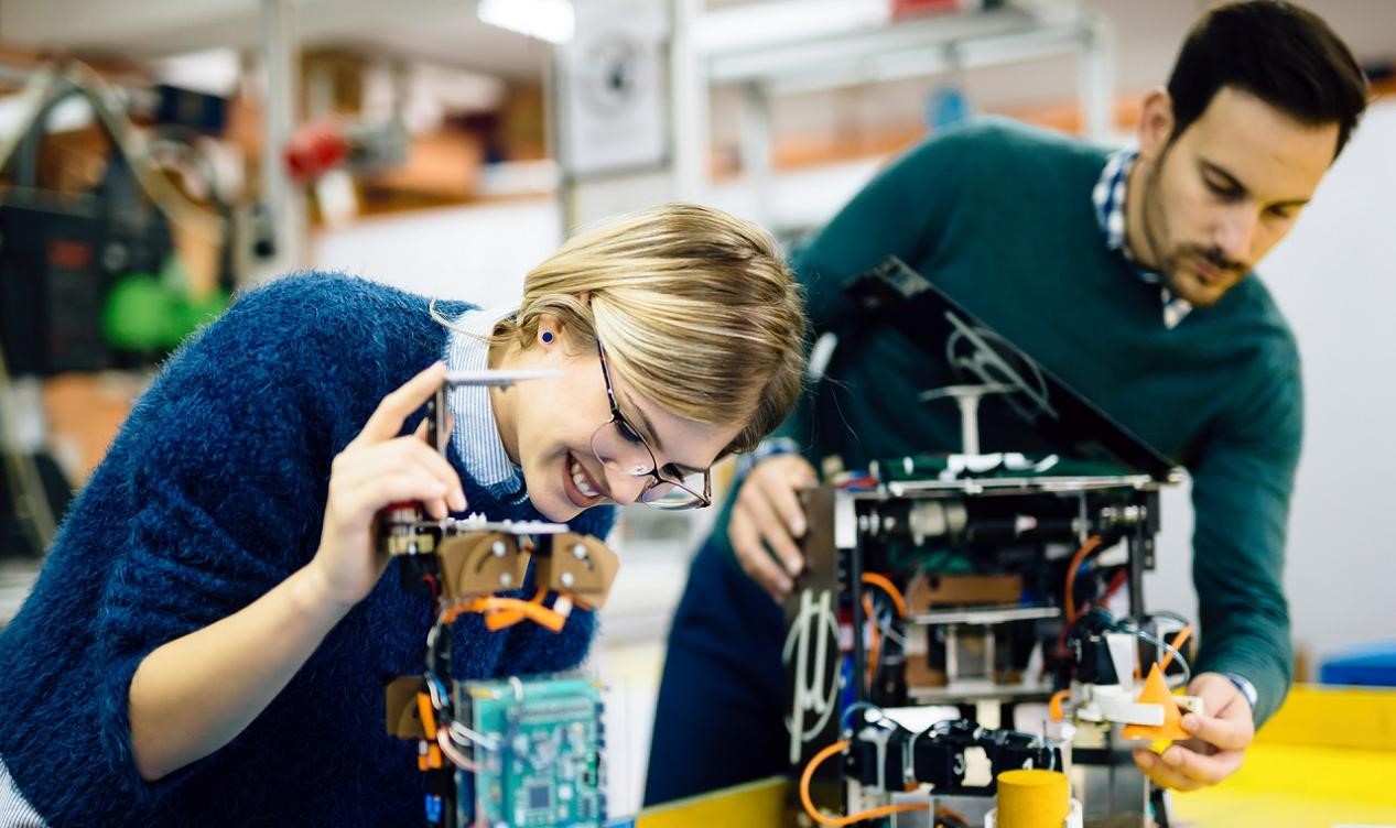 DU HỌC NGHỀ NGÀNH ĐIỆN TỬ – ĐIỆN LẠNH TẠI ĐỨC